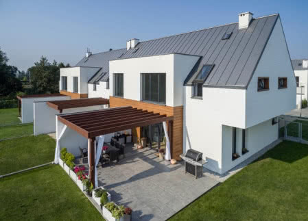 Grafitowy dach z blachy płaskiej, Blachy Pruszyński