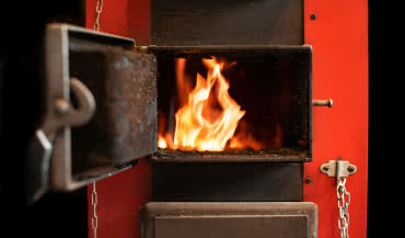 Dlaczego piec rdzewieje od środka? Prosty sposób na przedłużenie życia kotła c.o.